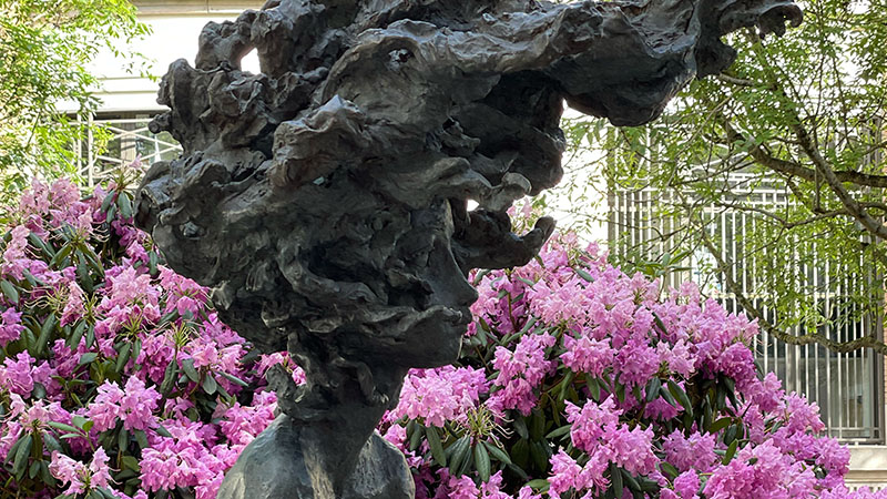 Valérie Hadida : de l’atelier à la ville